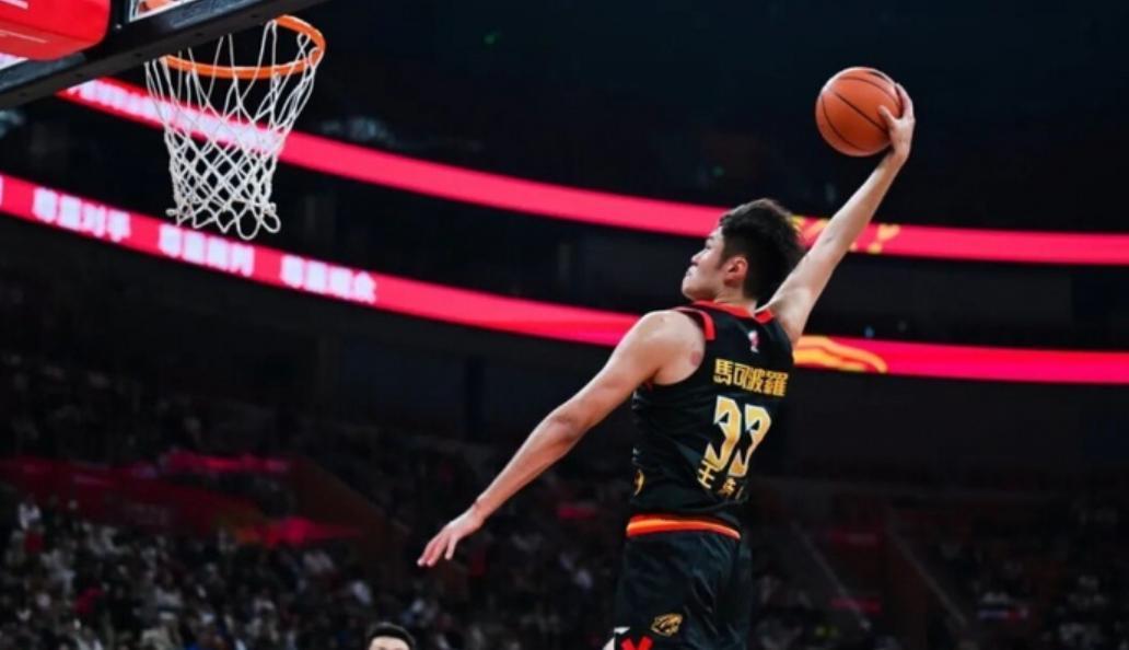 开云首页APP-CBA最新排行榜：广东掉落第3，辽篮4连败暴跌至13，北京仅第7